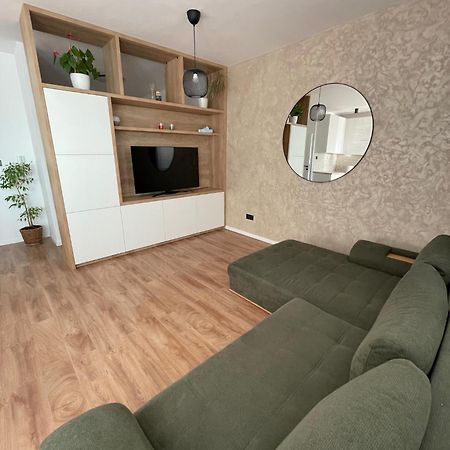 Apartman Petronela Μπρατισλάβα Εξωτερικό φωτογραφία