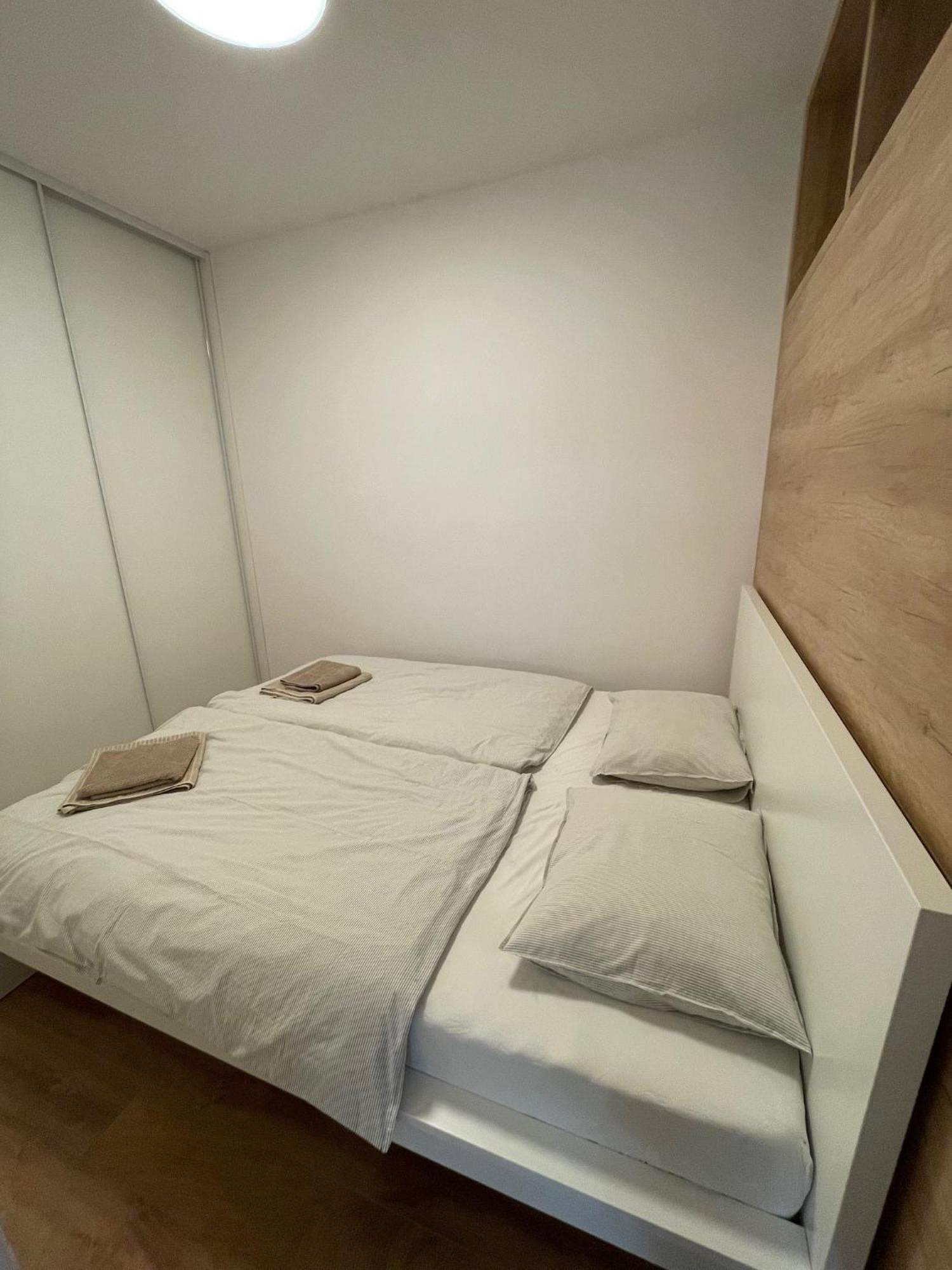 Apartman Petronela Μπρατισλάβα Εξωτερικό φωτογραφία